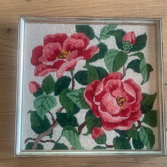 Needlework Pink Green Roses Gold Framing 15” x 15” Preloved - Picture 1 of 7